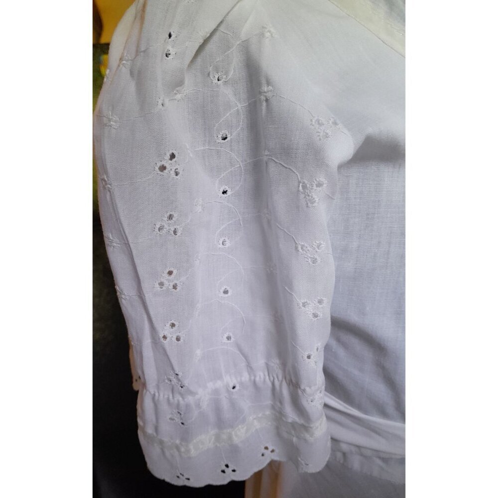 White Maxi Dress with Lace-Up Bodice - Picture 9 of 11